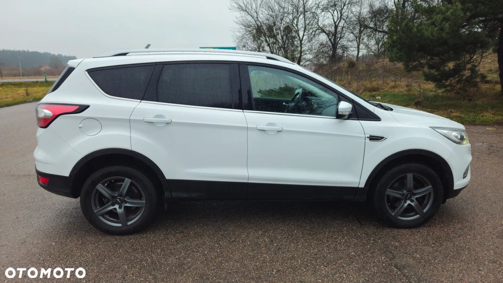 Ford Kuga - 5