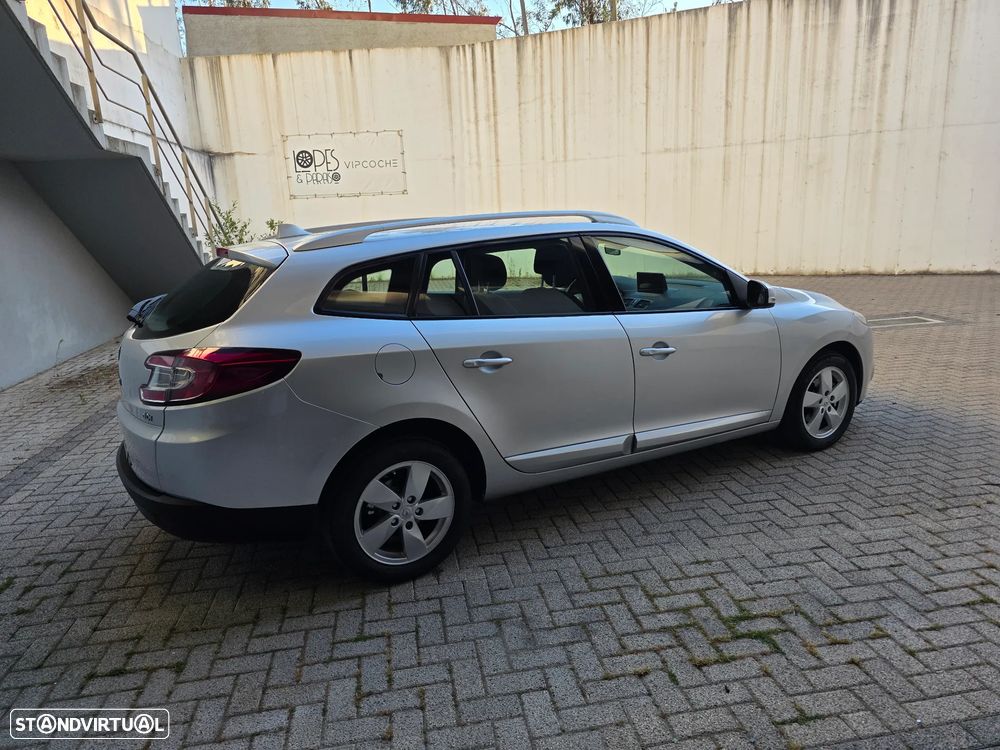 Renault Mégane Sport Tourer 1.5 dCi Dynamique SS - 12
