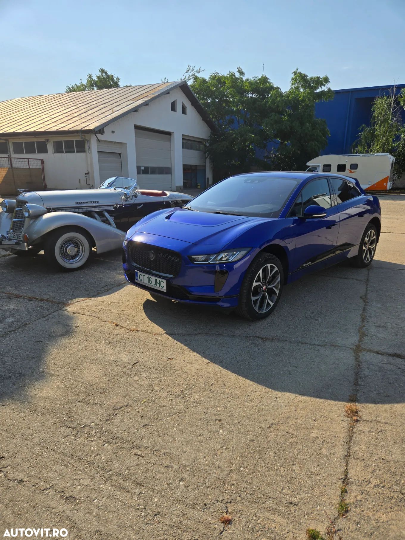 Jaguar I-Pace EV400 AWD R-DYNAMIC HSE - 1