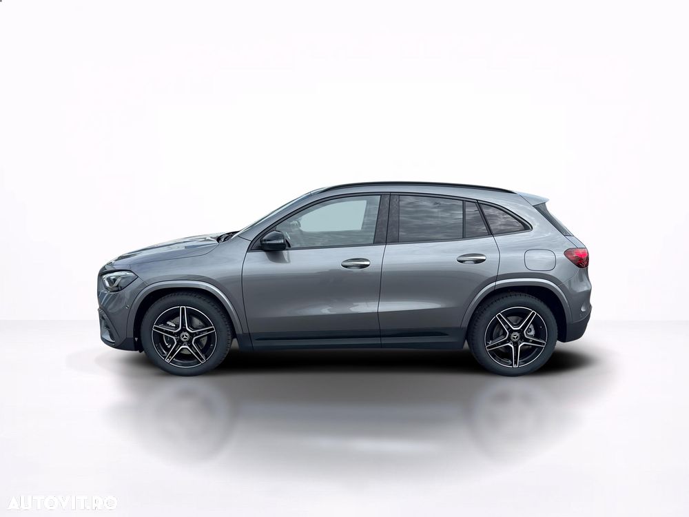 Mercedes-Benz GLA 220 4MATIC MHEV - 2