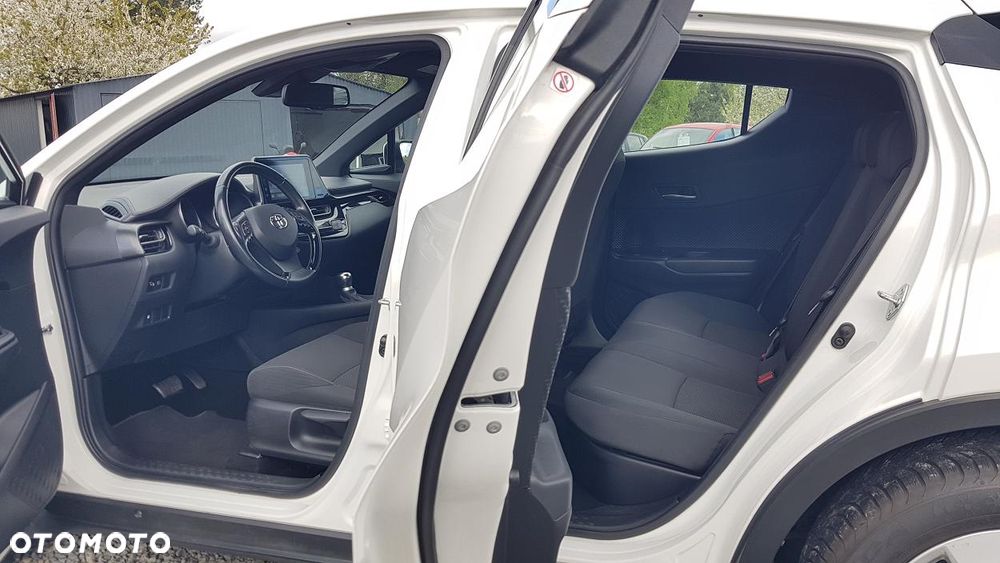 Toyota C-HR - 22