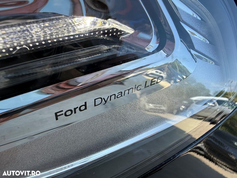 Ford Mondeo Vignale 2.0 Hybrid - 37