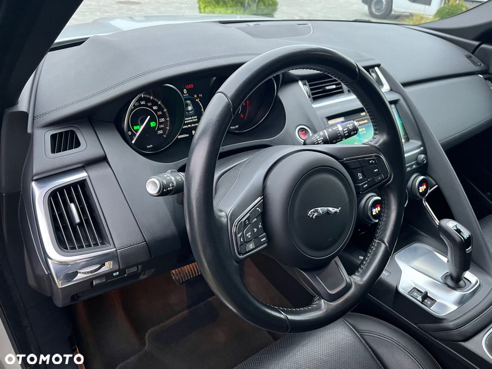 Jaguar E-Pace D150 AWD S - 19
