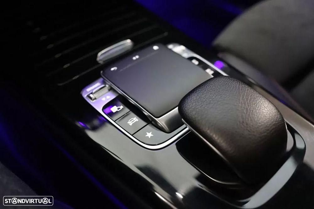 Mercedes-Benz A 180 - 22