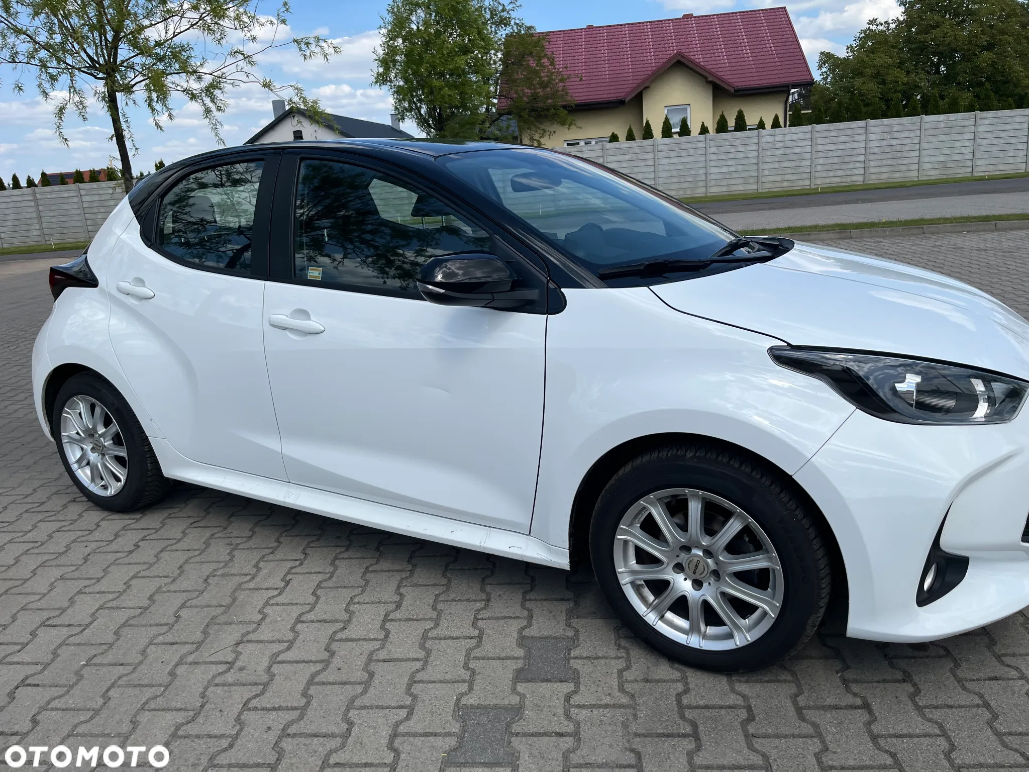 Toyota Yaris - 10
