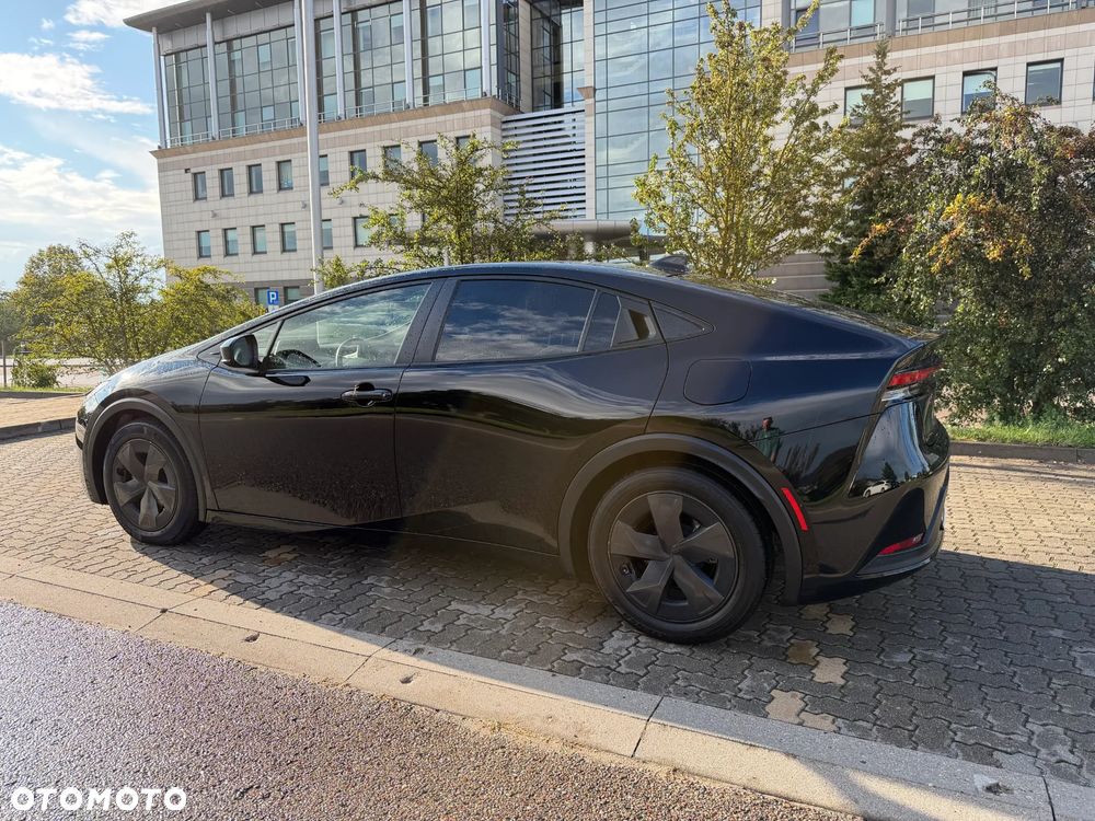 Toyota Prius - 24