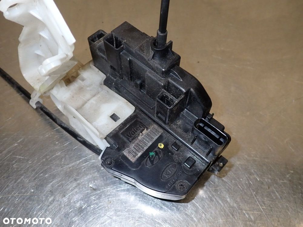 ZAMEK PRAWY TYŁ DRZWI KIA CEED - 3