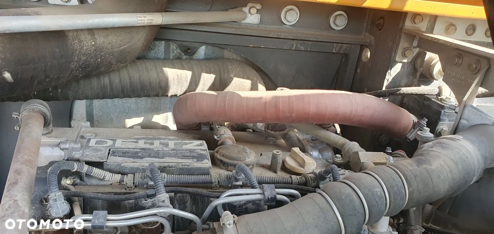 Liebherr A910 Compact - 13