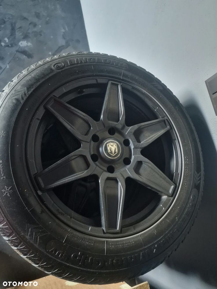 RAM 1500 5.7 eTorque Crew Cab Shortbed Bighorn Black - 13