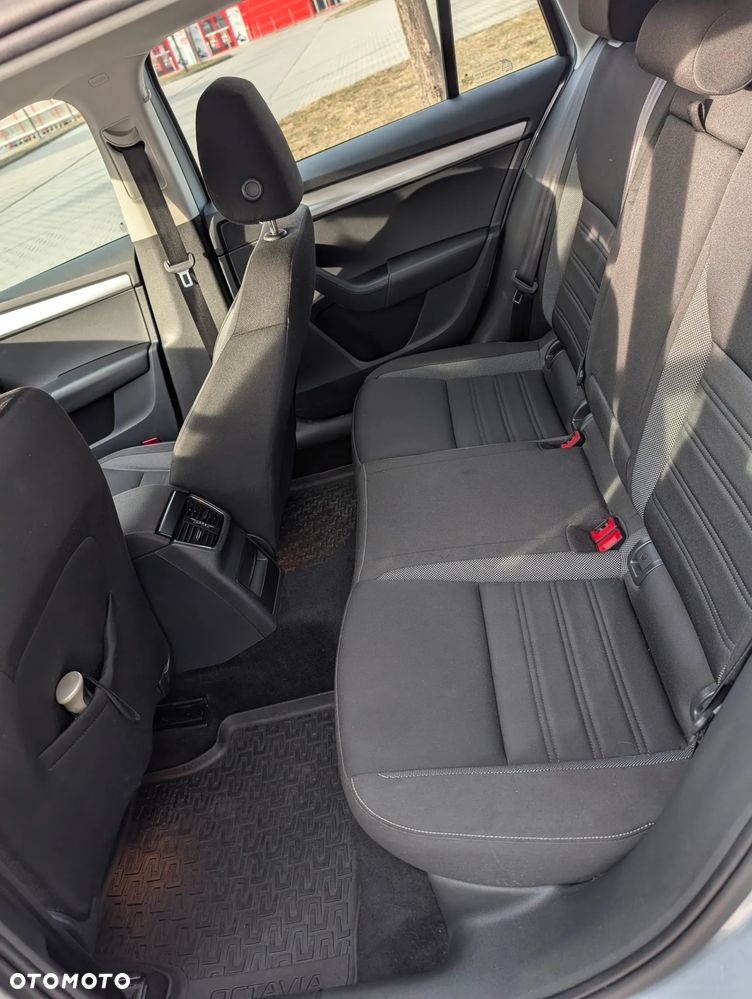 Skoda Octavia 2.0 TDI Ambition DSG EU6 - 9