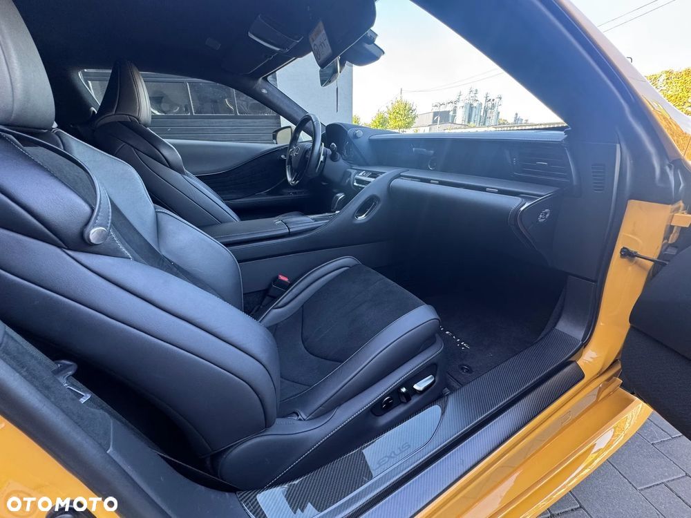 Lexus LC - 26