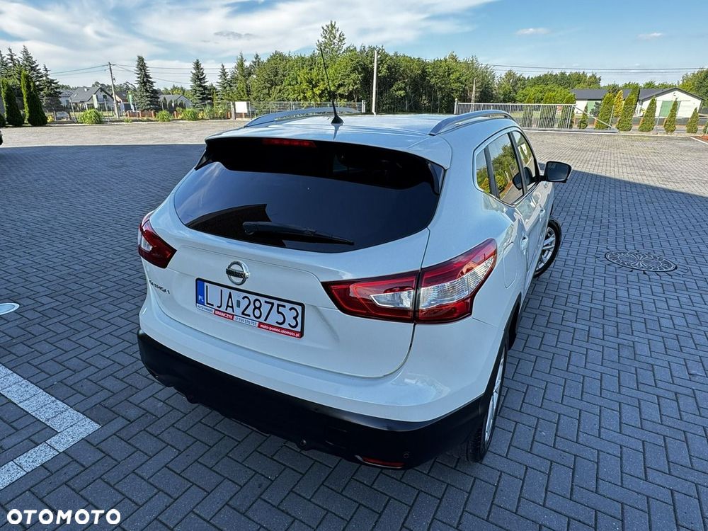 Nissan Qashqai 1.5 dCi TEKNA - 2