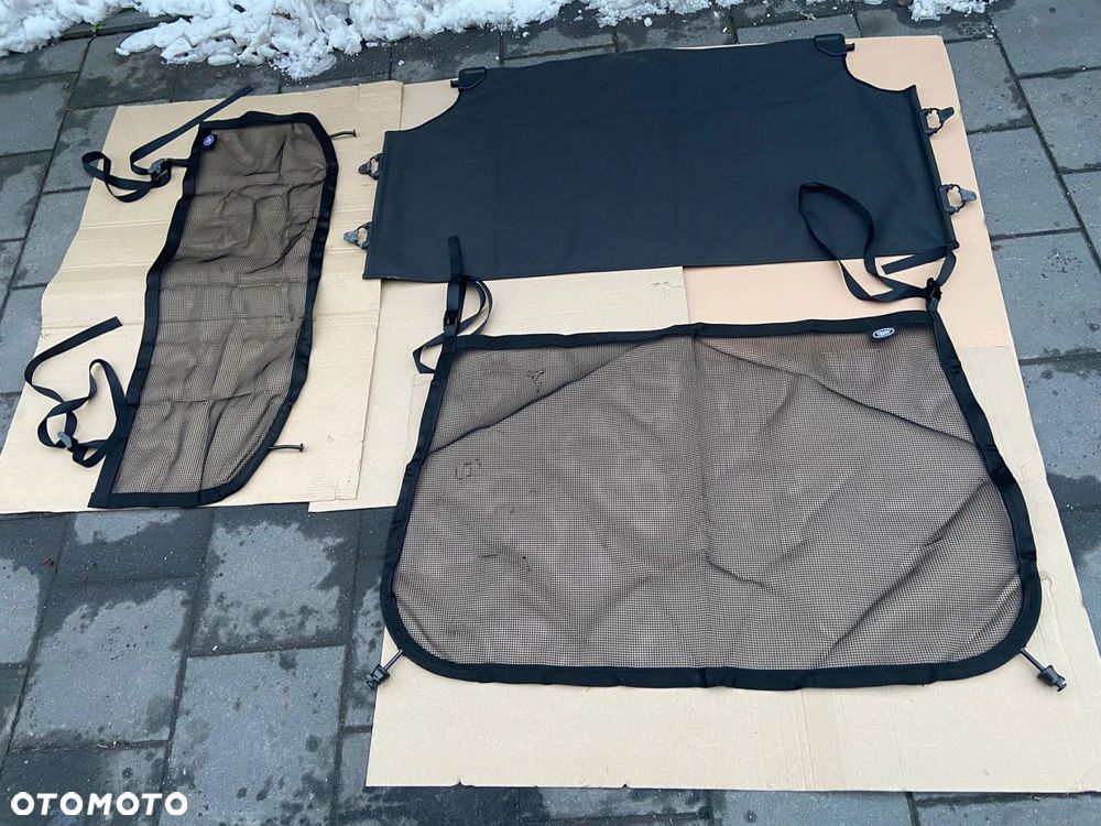 ZESTAW SIATEK I ROLETA DO BAGAZNIKA LAND ROVER DEFENDER L633 L8B2-46406-BA L8B2-46668-ADW M8EM-46406-AD