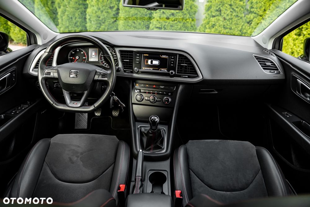 Seat Leon 2.0 TDI FR S&S - 25