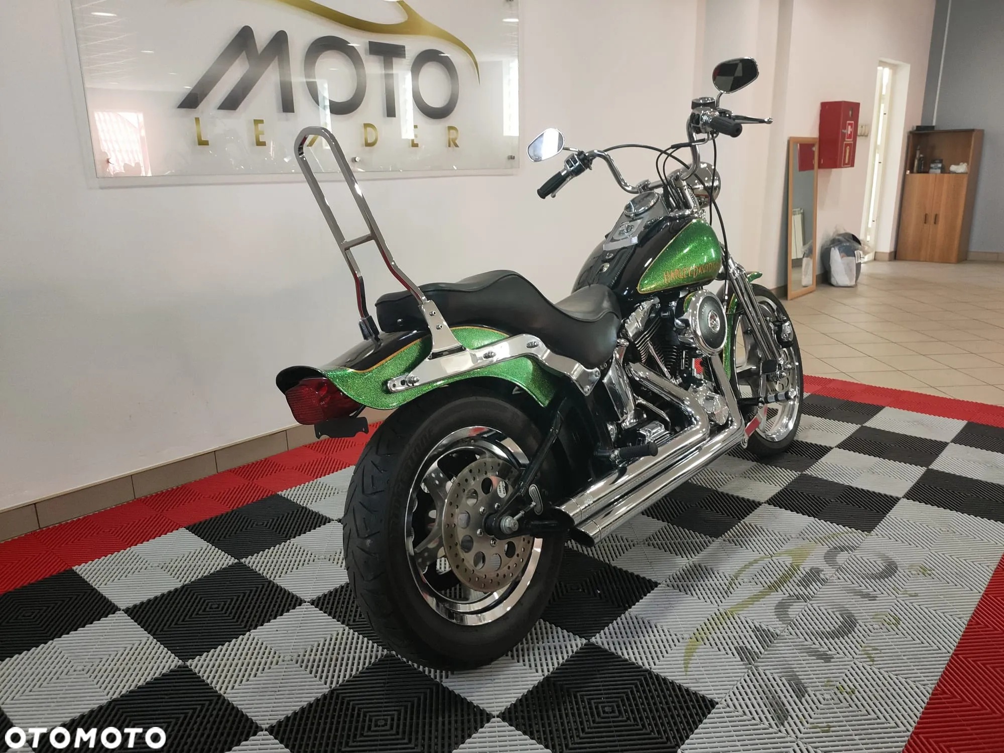 Harley-Davidson Softail Springer Classic - 11