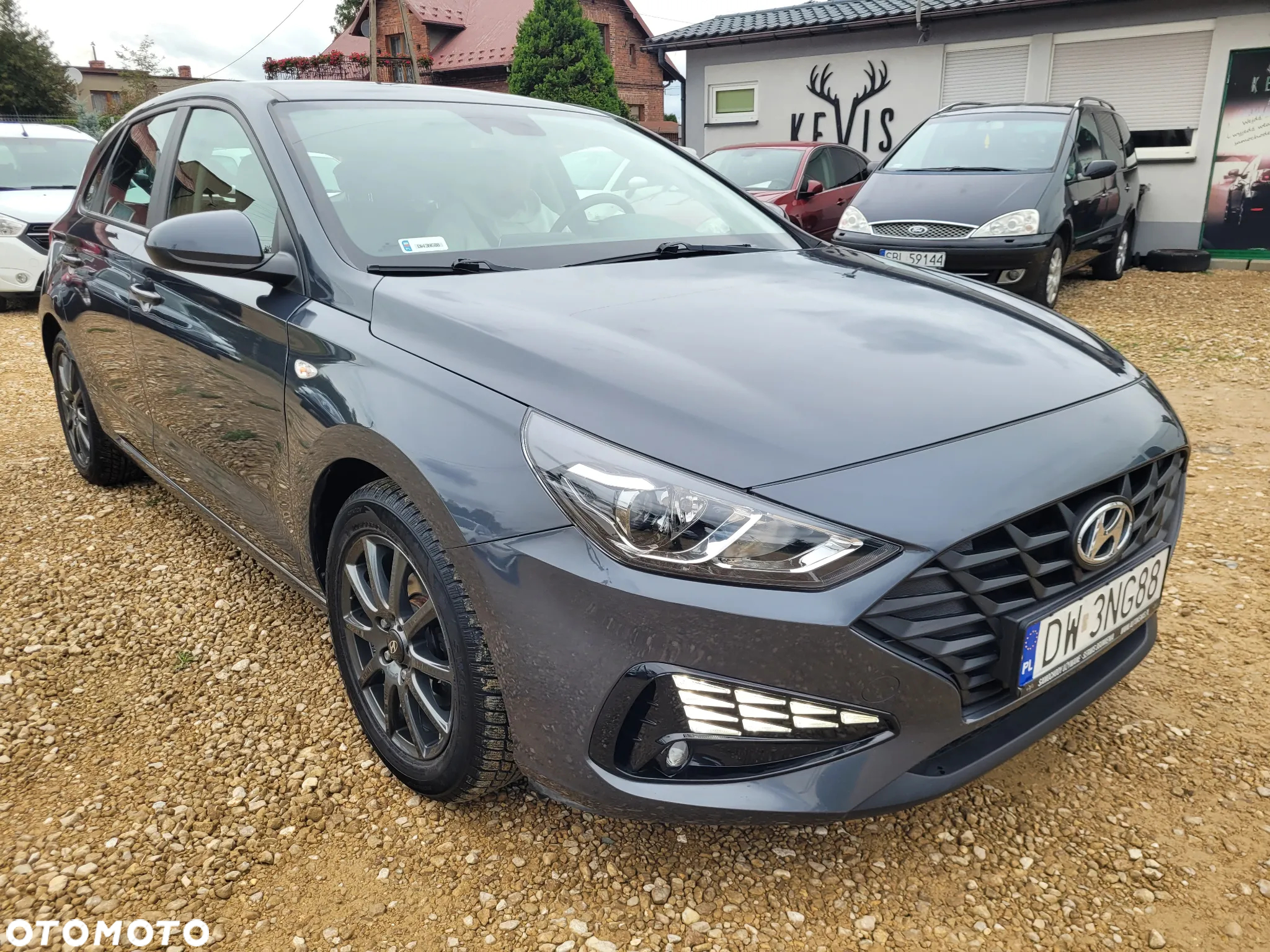 Hyundai i30 1.5 DPI Classic + - 21