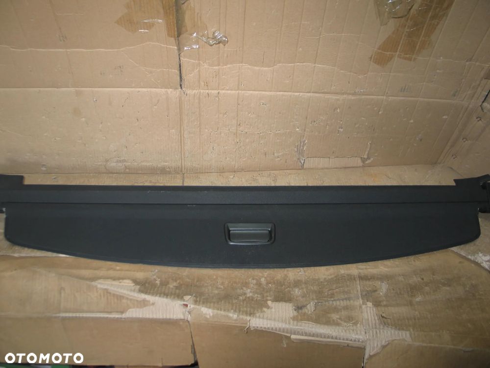 roleta bagaznika vw golf 4 bora 98-04r 1J9867871 czarna oryginal - 1