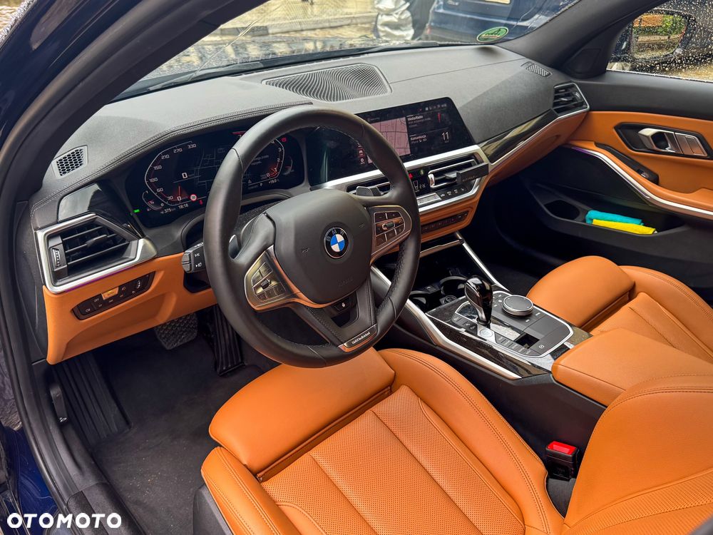 BMW Seria 3 330i xDrive Luxury Line - 8