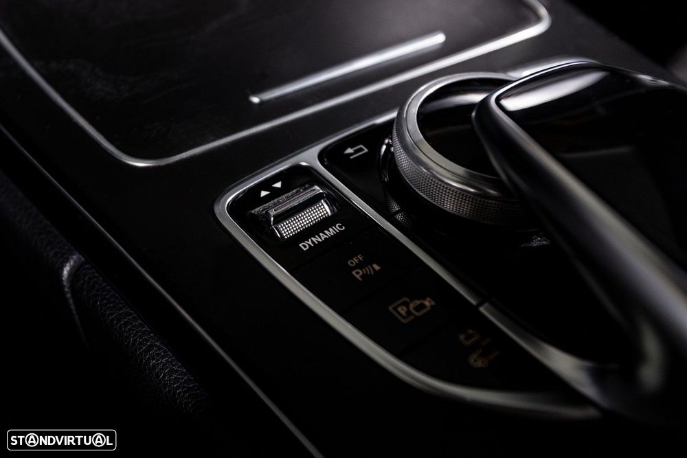 Mercedes-Benz C 300 de AMG Line - 31