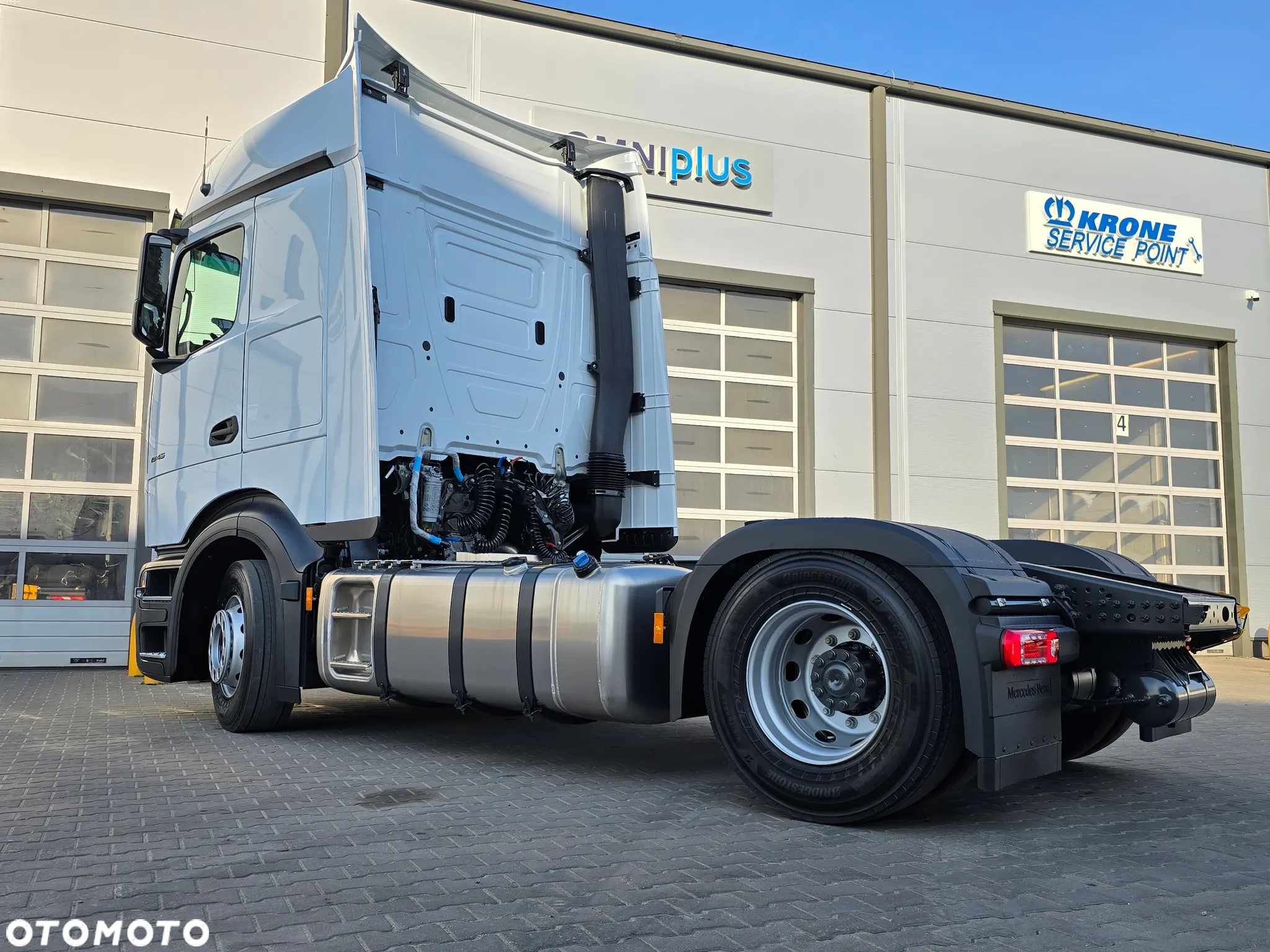 Mercedes-Benz Actros - 3