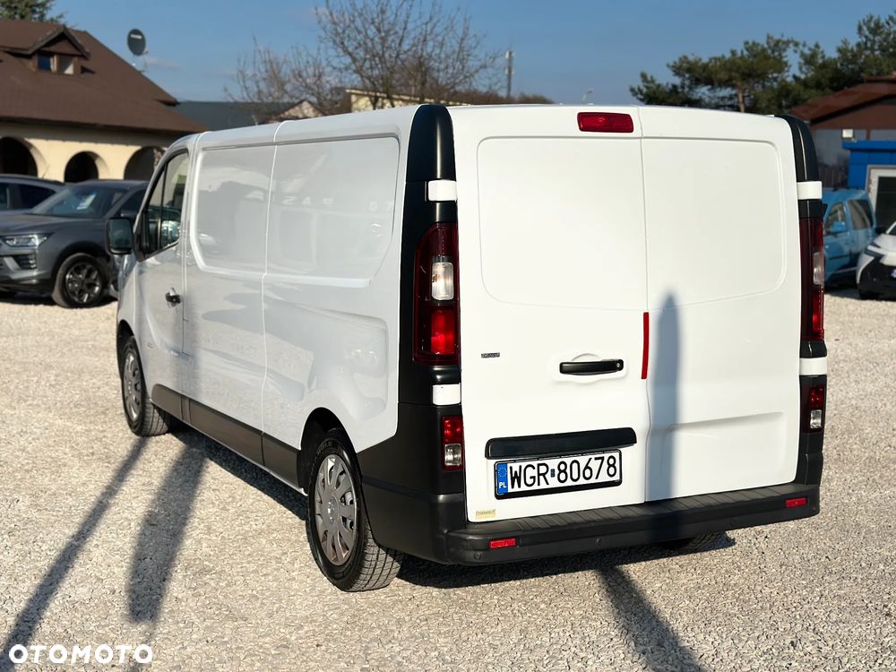 Opel Vivaro - 7