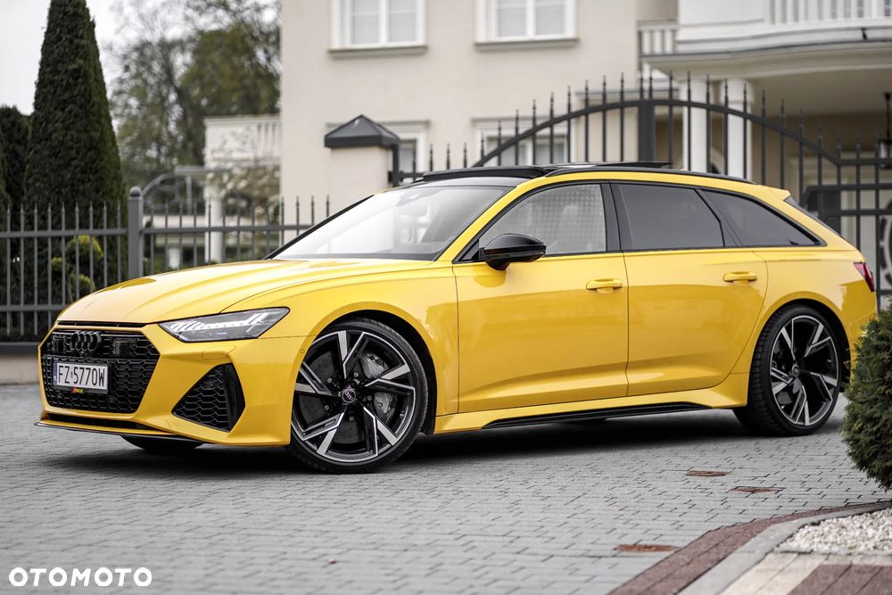 Audi RS6 Avant - 27