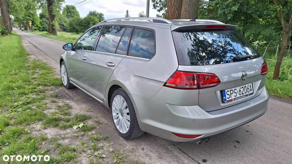 Volkswagen Golf 2.0 TDI SCR Highline - 16