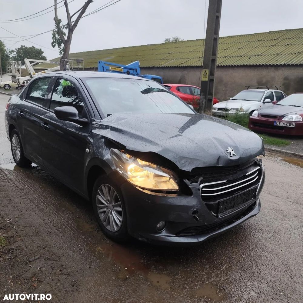 Dezmembrari Peugeot 301 (2012-) 1.2 VTi 82 Benzina - 3