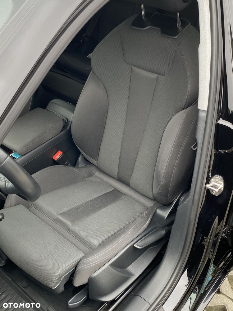 Audi A4 Limousine 35 TFSI mHEV Advanced S tronic - 19