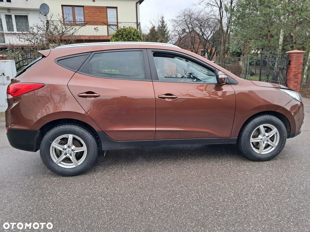 Hyundai ix35 1.7 CRDi 2WD blue Comfort - 4