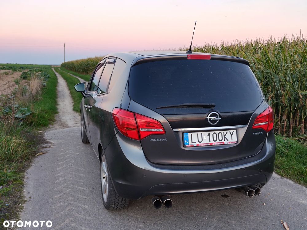 Opel Meriva 1.4 T Cosmo - 11