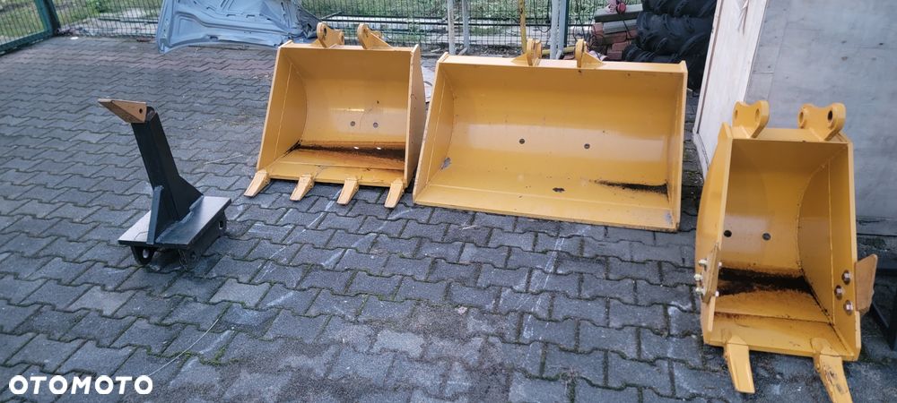 Inny JSB - 24