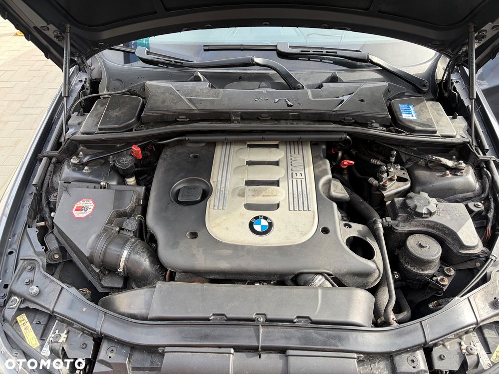 BMW Seria 3 335d - 22
