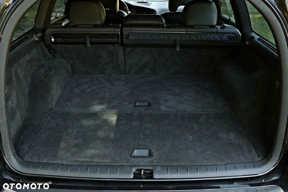 Volvo V70 2.4 D DPF Momentum - 27