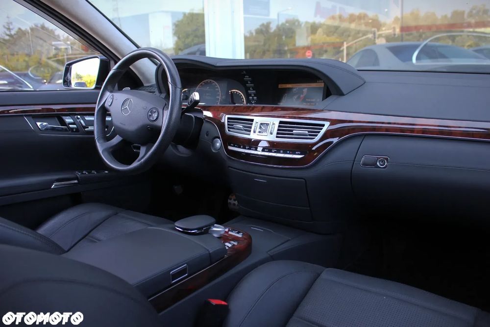 Mercedes-Benz Klasa S 63 AMG 7G-TRONIC - 9