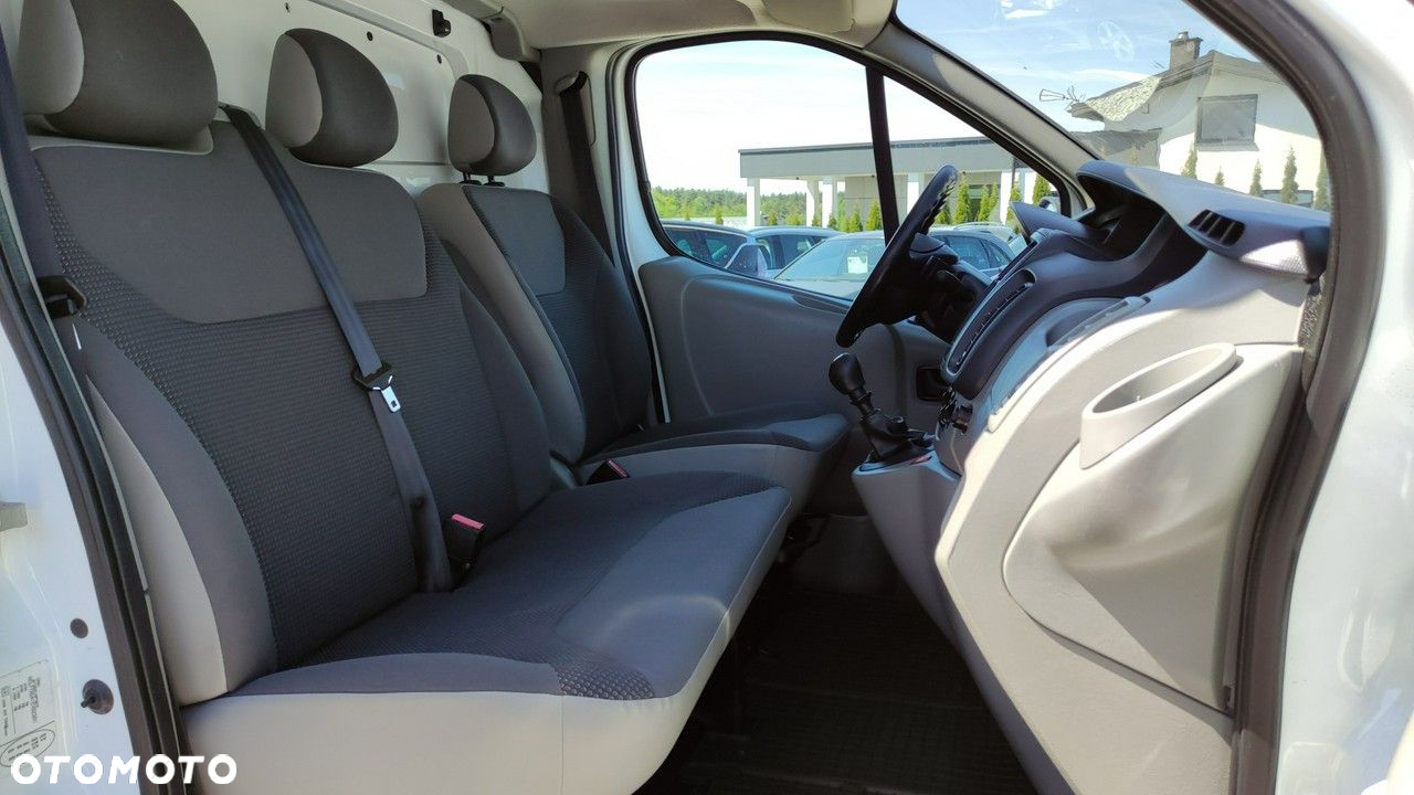 Opel Vivaro - 29