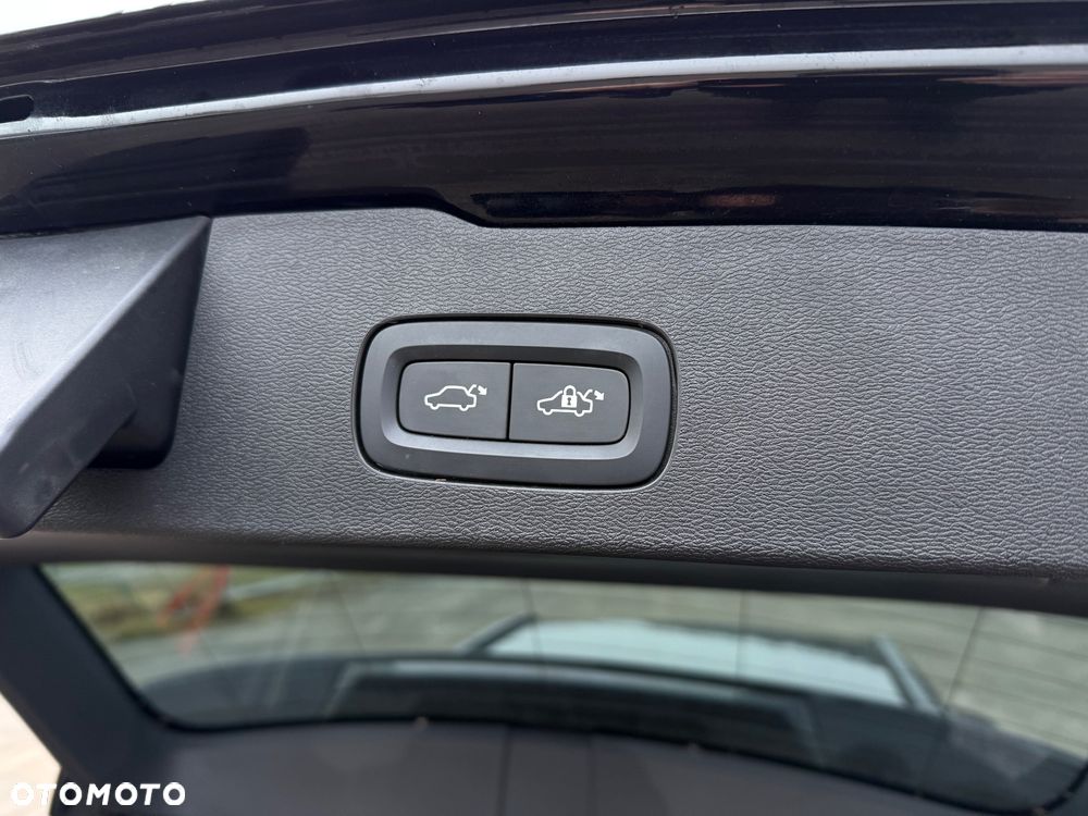 Volvo V60 B4 D Geartronic Momentum - 19