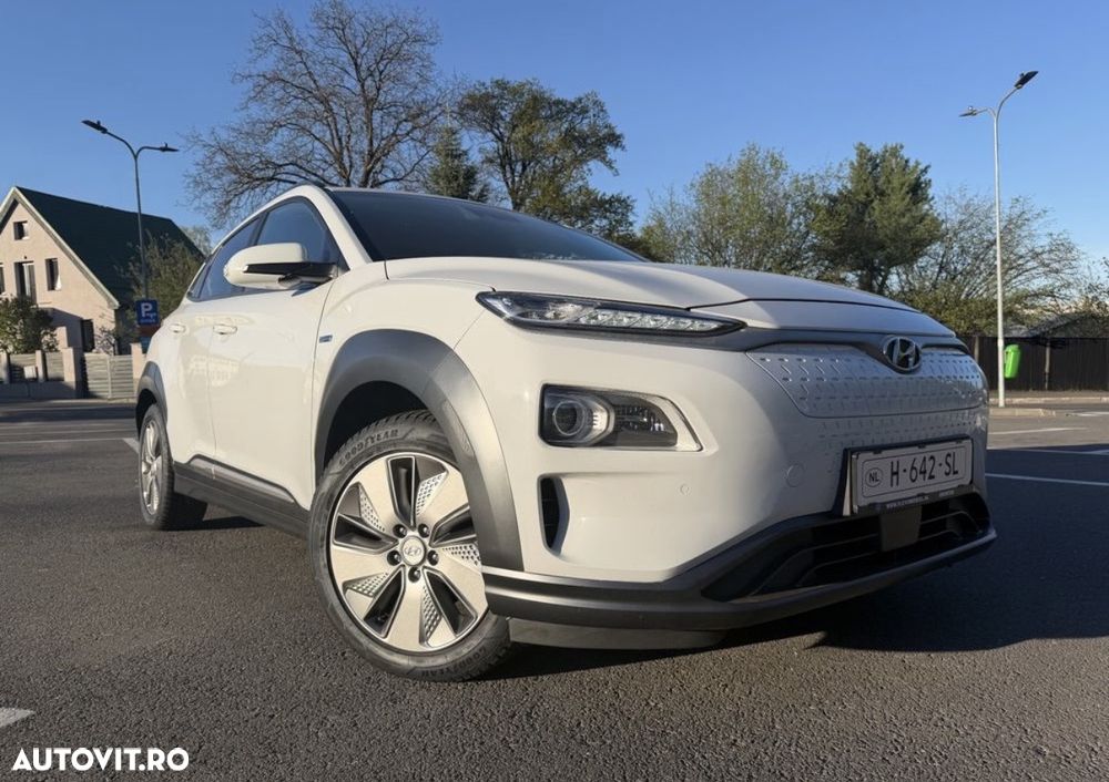 Hyundai KONA Premium - 1