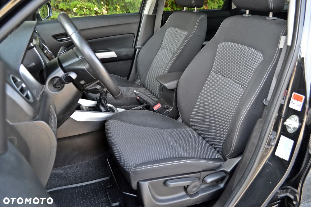 Suzuki Vitara - 19