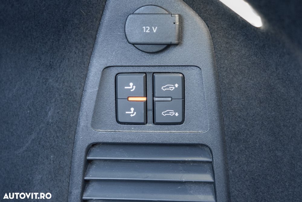 Volkswagen Touareg 3.0 V6 TDI SCR 4Motion Automatik Elegance - 25