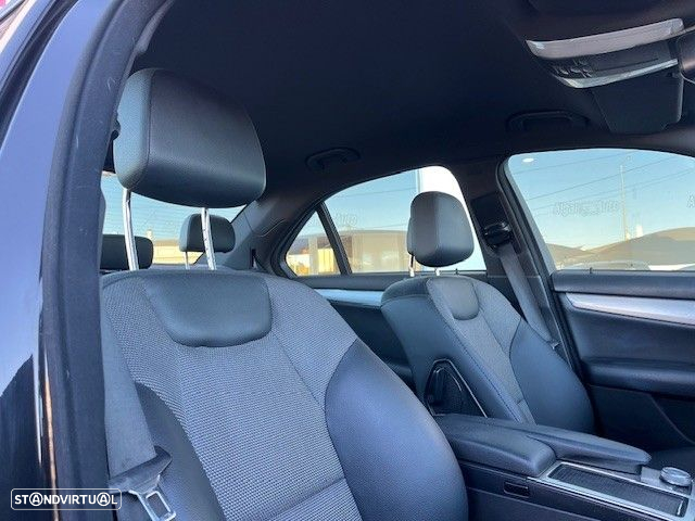 Mercedes-Benz C 220 CDi Avantgarde Aut. - 7
