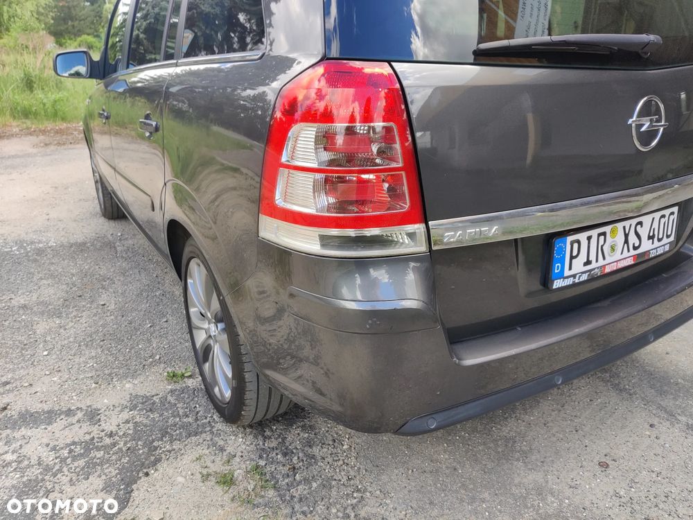 Opel Zafira 1.8 Easytronic Cosmo - 12