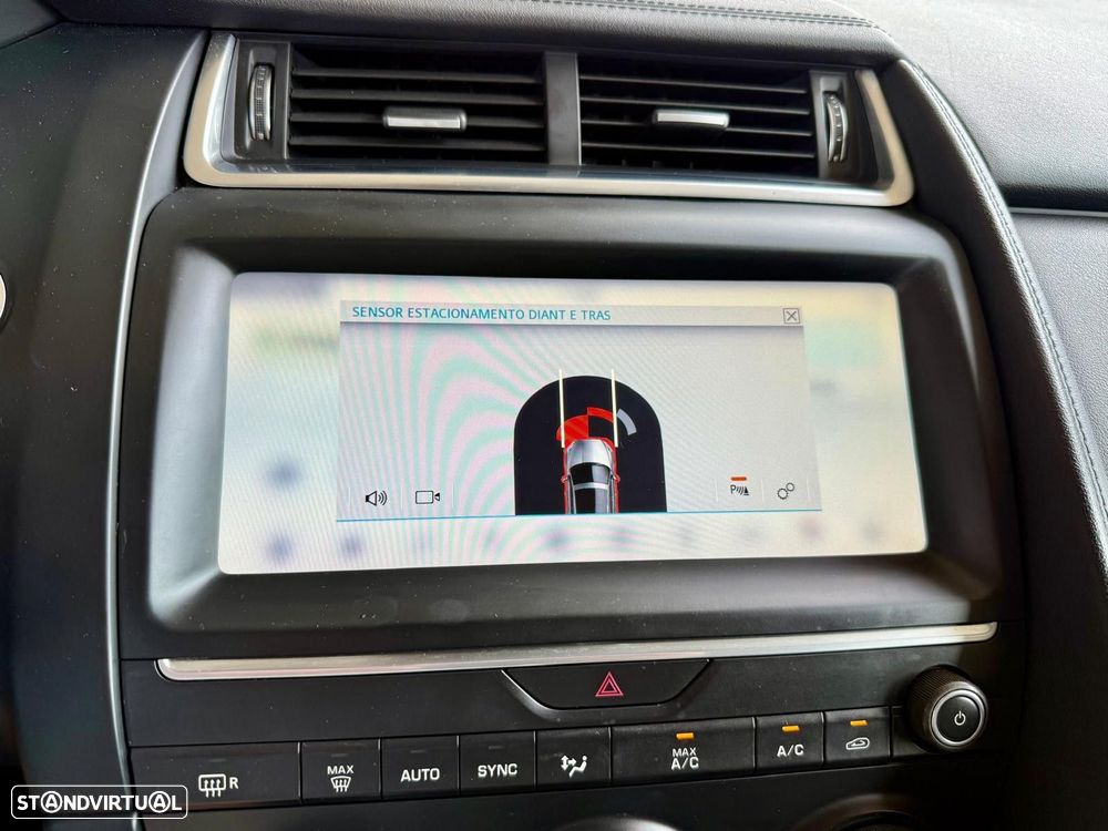 Jaguar E-Pace 2.0 i4D R-Dynamic S AWD Aut. - 14