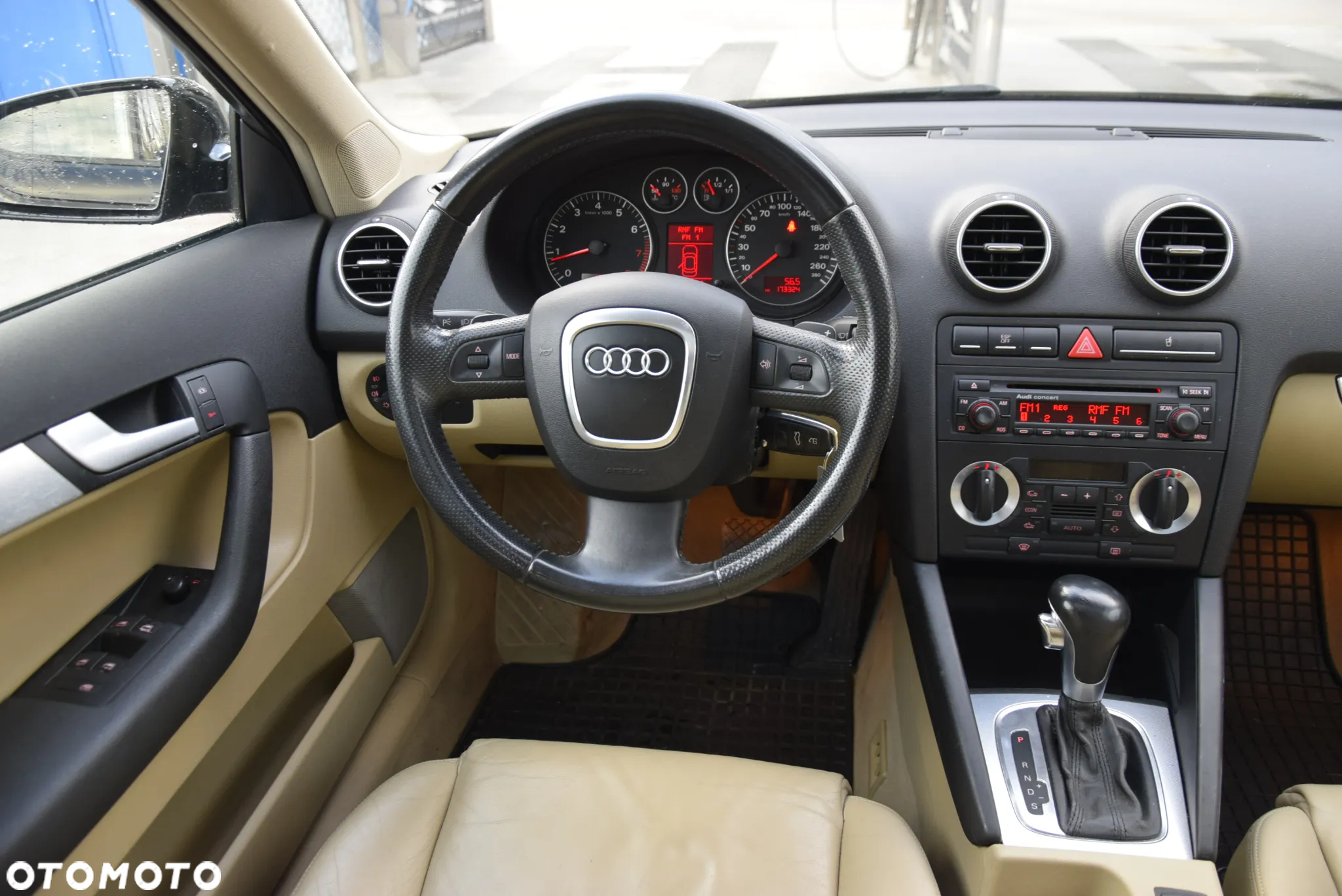 Audi A3 2.0T FSI Attraction - 14