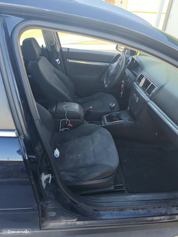 Opel Vectra Caravan 1.9 CDTi Cosmo - 2