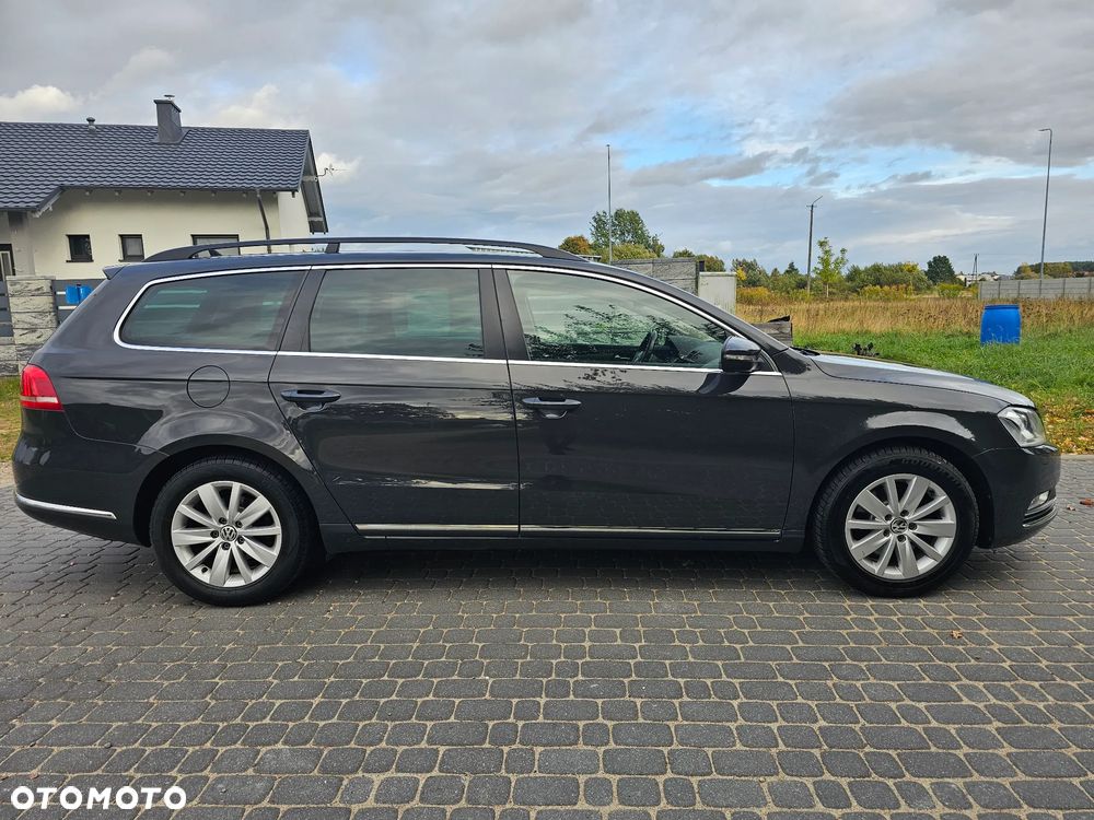 Volkswagen Passat - 17