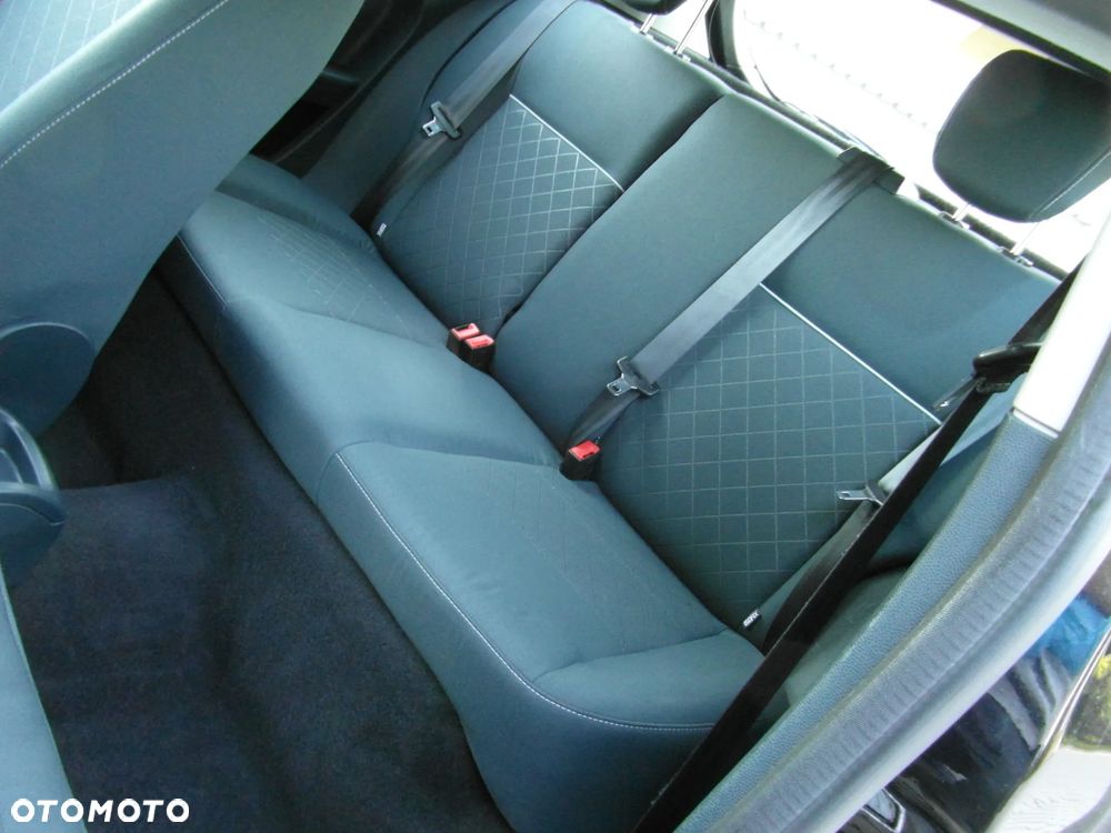 Ford Fiesta 1.25 Champions Edition - 30