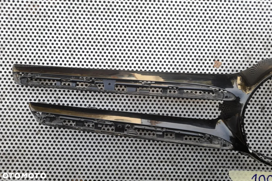 Mercedes W213 E Listwa Nakładka Grill Atrapa - 2