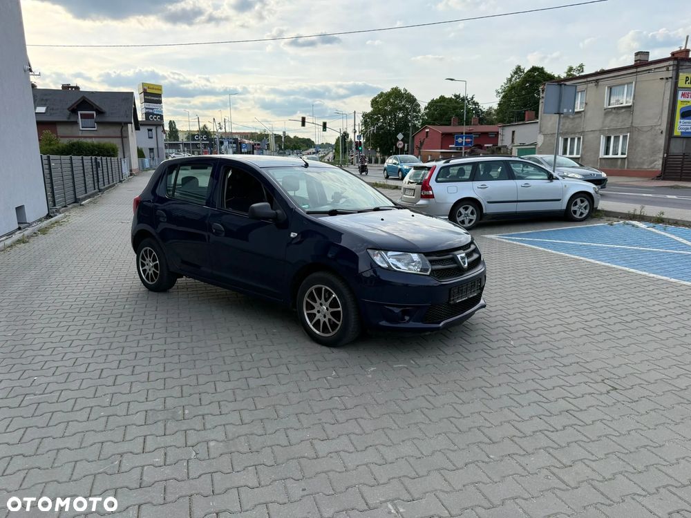 Dacia Sandero 1.2 16V - 8