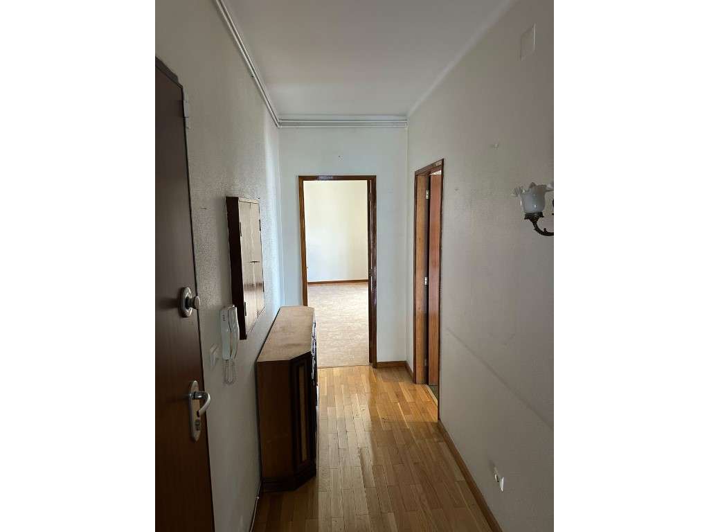 Apartamento T2+1 no centro da Maia - Grande imagem: 2/25
